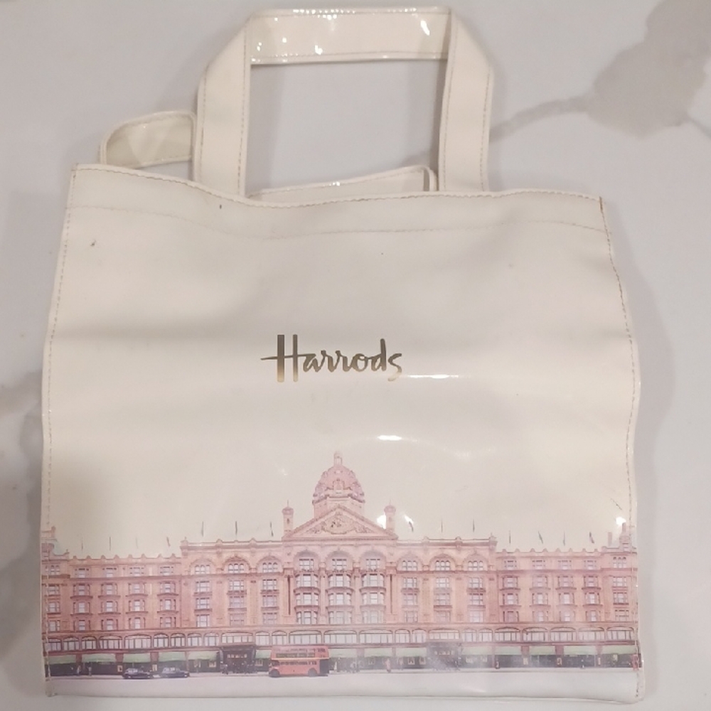 Harrods Cream White Bag, London Design